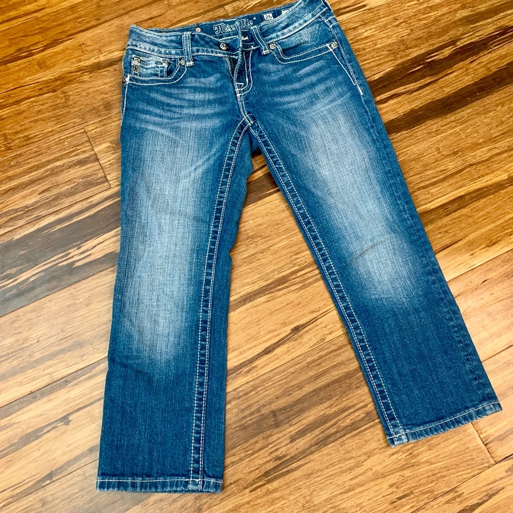 Woman’s Miss Me Capri jeans size 26